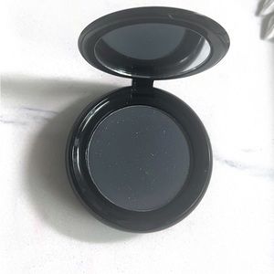 Marc Jacobs O!mega Gel Powder Eyeshadow Dynam-O! 580